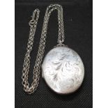 Vintage silver locket on silver belcher link London 1975 34g