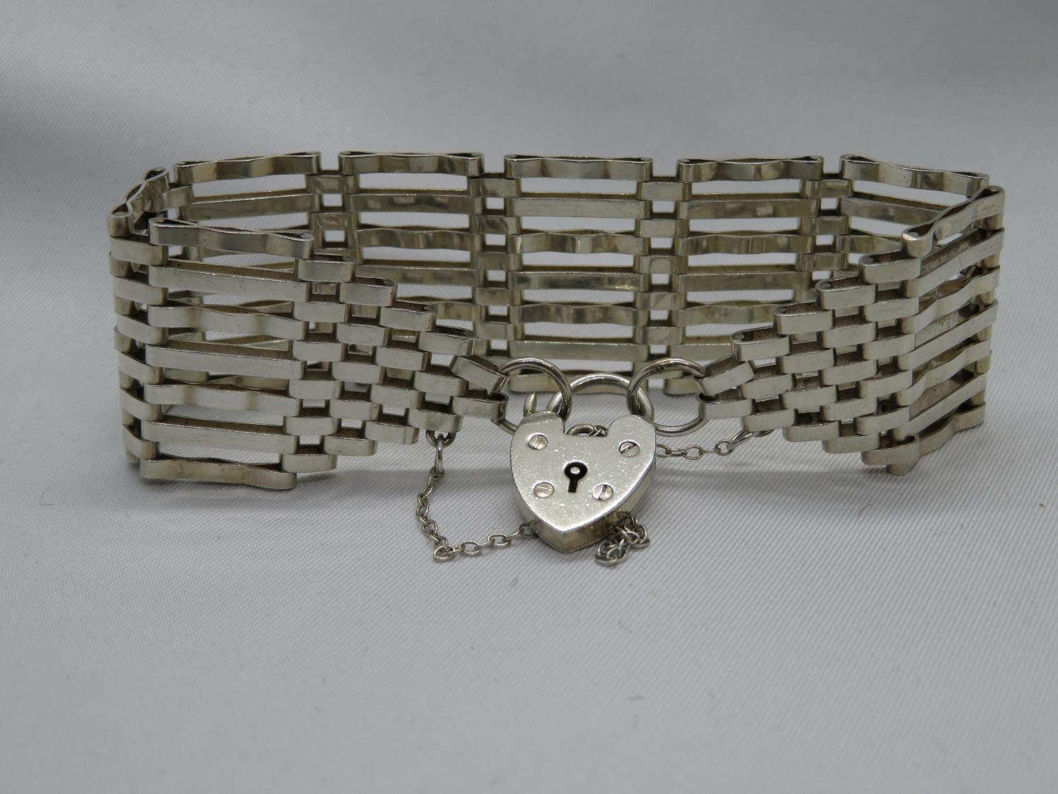 Vintage silver 7 bar gate bracelet with safety chain London 1975 25g