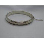 Vintage silver bangle engraved pattern Birmingham 1975 14g