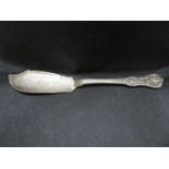 Silver decorative butter knife 37g