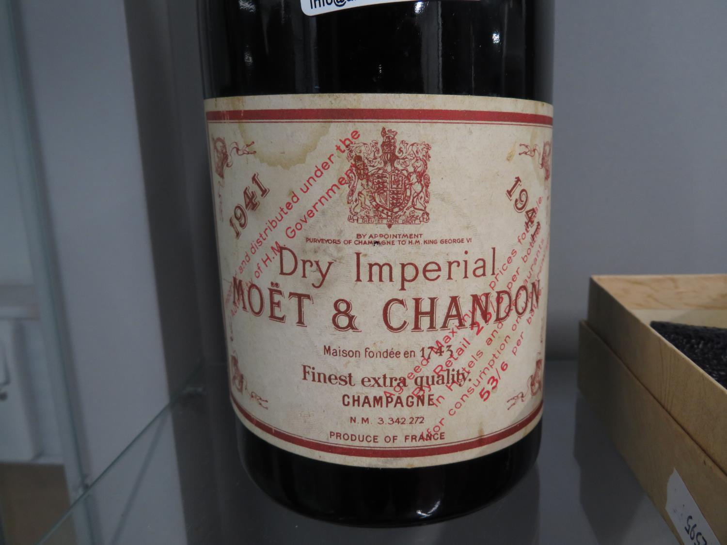 1941 HM Government Moet and Chandon champagne - Image 2 of 3