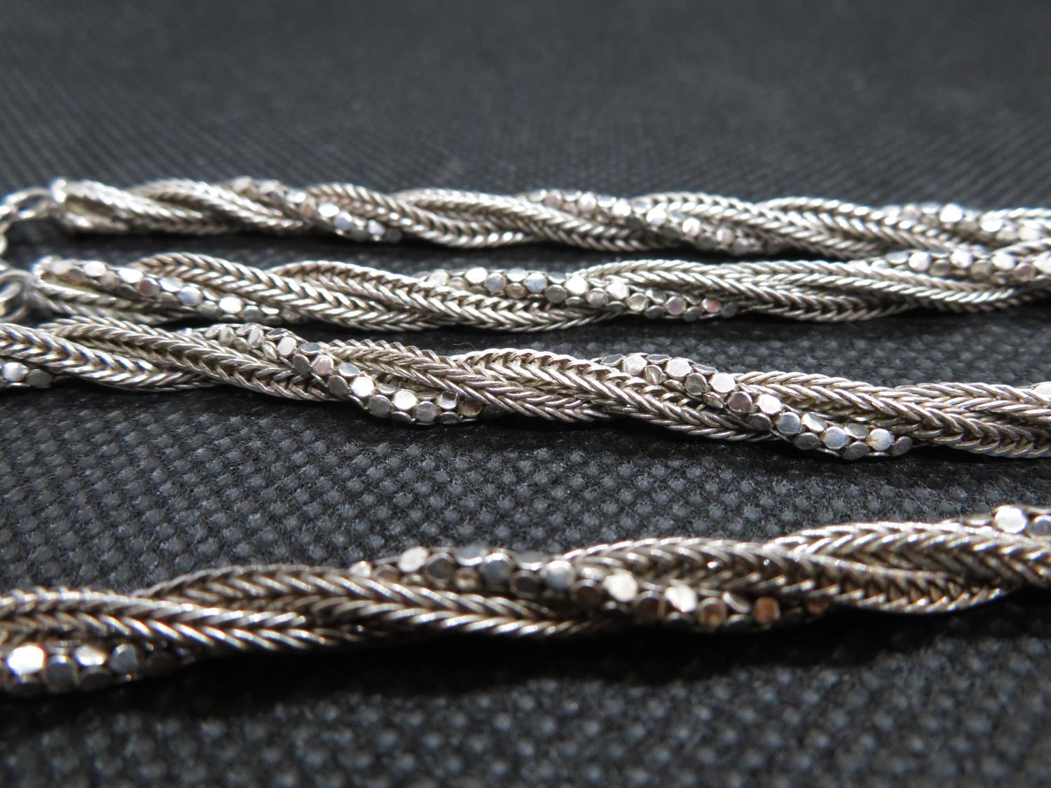 Silver Twist necklace 23.5g - Image 2 of 3