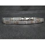 HM modern gate style bracelet 13.5g