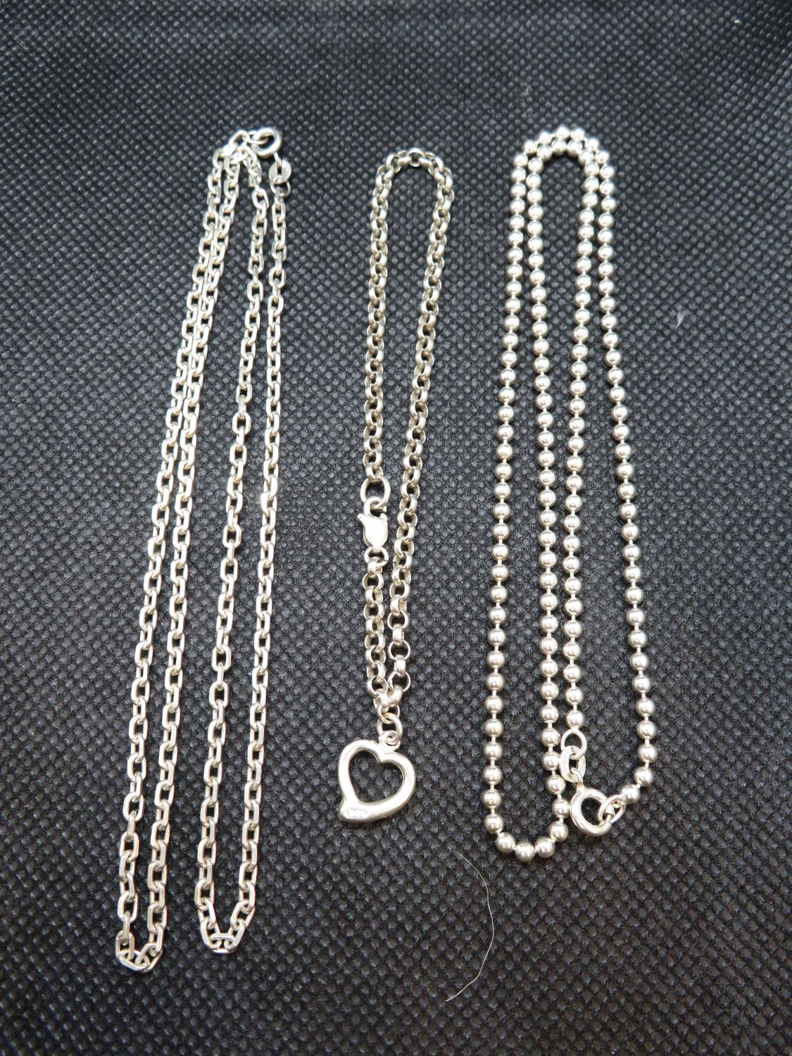 3x silver necklaces 22.5g total weight