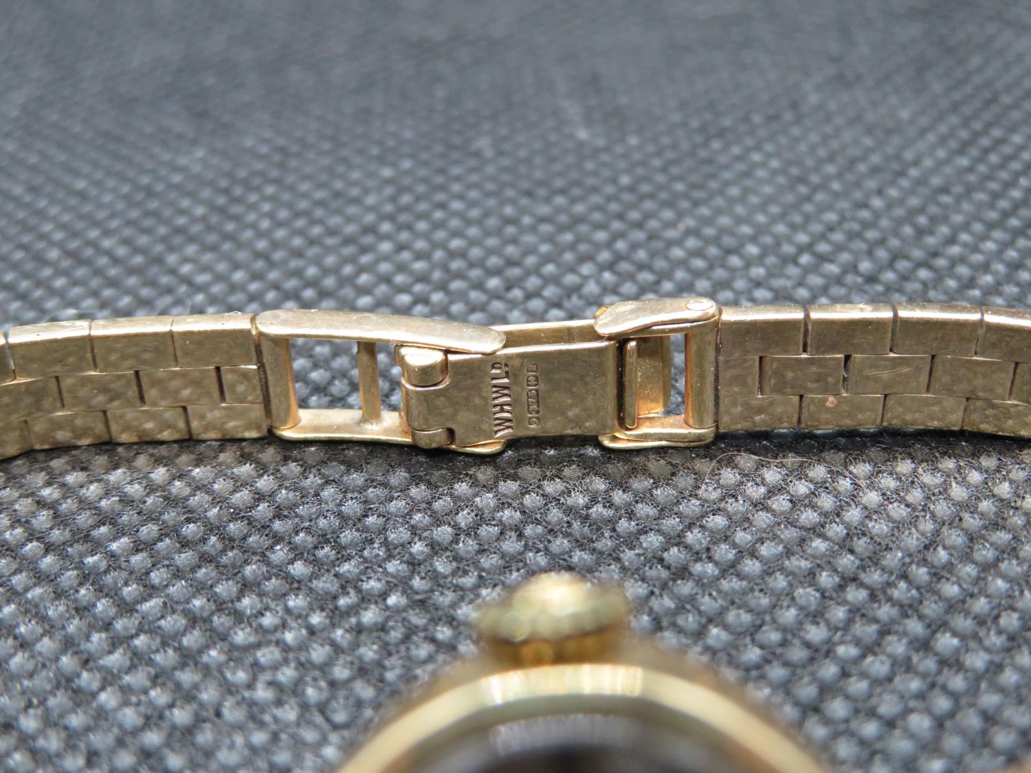 Ladie's Tissot 9ct gold watch and strap - fully working and HM 19g - Image 3 of 4