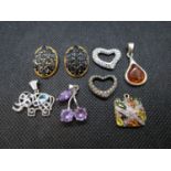 8x silver pendants 22g