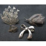 4x silver brooches 25g