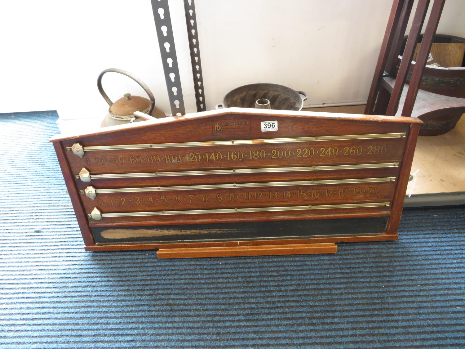 Riley Burwat Billiard and Snooker scoreboard 3' long