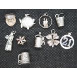Job lot of 10x vintage silver charms 35g