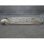 Early London silver sugar tongs Benjamin Mountique 1780 excellent condition 27g