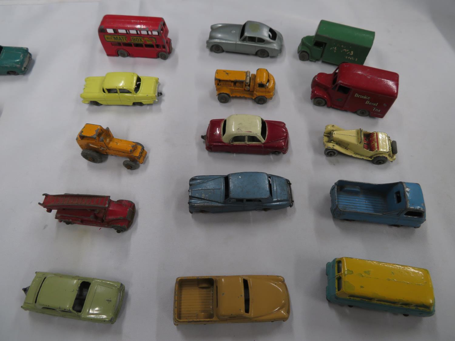 25x of the 75 original Matchbox vehicles - play worn to very good condition - Bild 2 aus 7