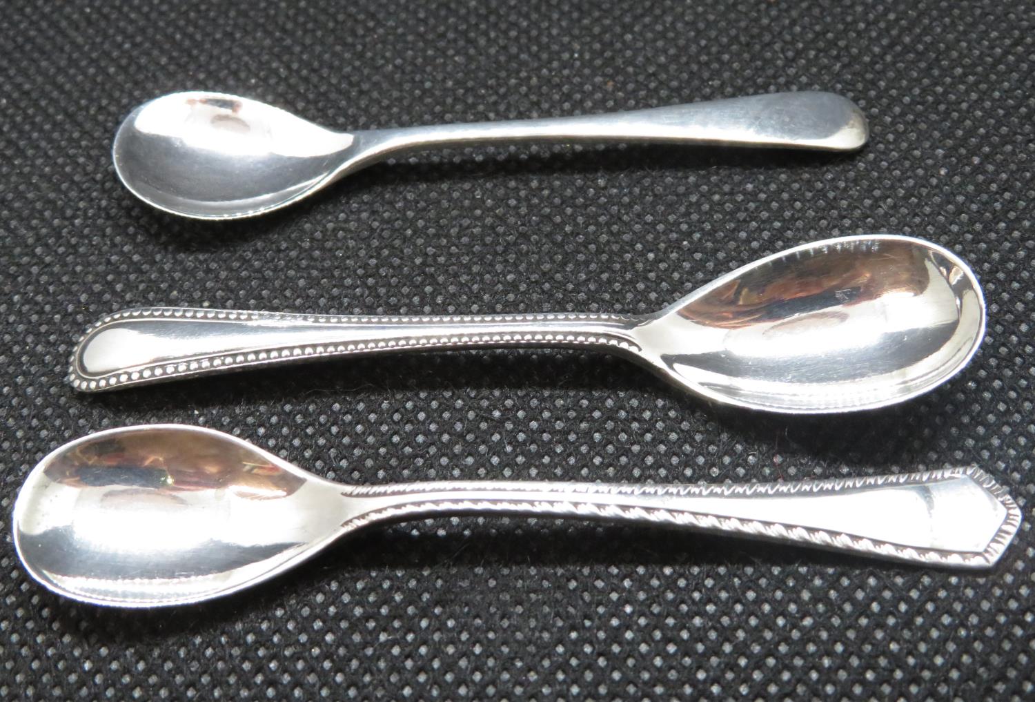 3x antique silver mustard spoons - Image 2 of 2