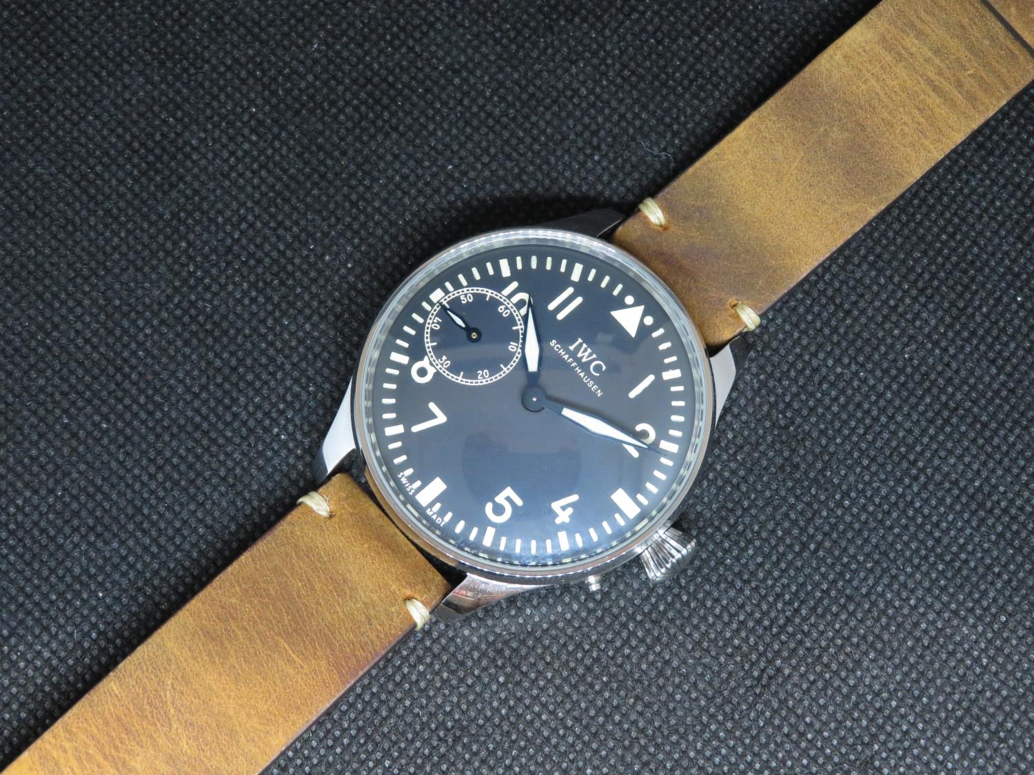 IWC Military wristwatch dial refurbished and replaced with military design - original movement - Bild 9 aus 9