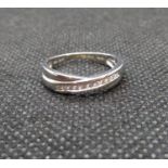 18ct white gold and diamond crossover ring size M