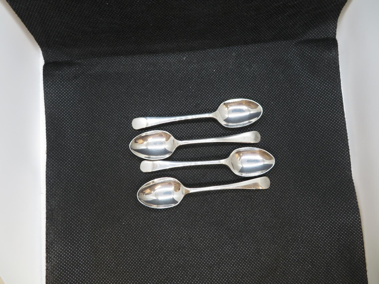 Set of 4x plain Old English pattern coffee spoons Sheffield 1971 34g