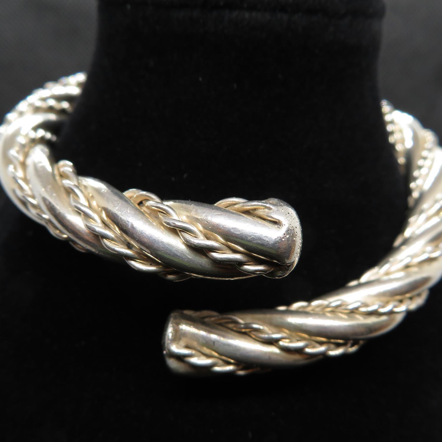 Fine quality silver twist bangle HM London 1995 dia. 2.5" 108g - Image 2 of 3