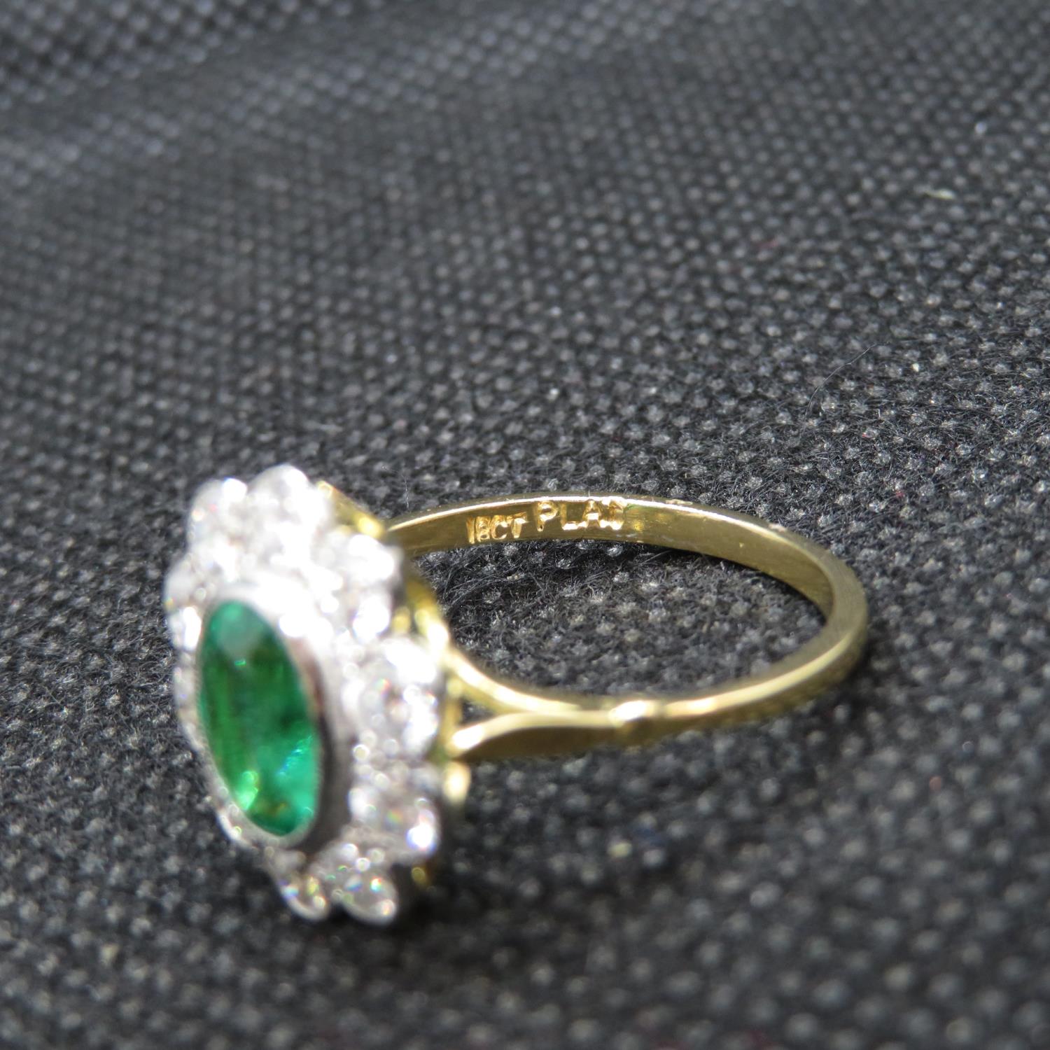 18ct gold and platinum cluster ring with central oval emerald approx 1.2ct with 10 natural brilliant - Image 3 of 3