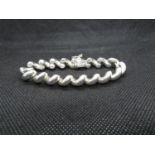 Italian designer wave bracelet with side fasteners and safety clip Italy 925 7.25" 23.5g