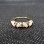 Boxed 9ct gold opal ring size P