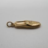 9ct shoe charm approx 1ct