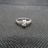 18ct white gold and diamond ring 4.2g size N