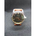 Beautiful Omega Seamaster automatic 1959 signed Omega case Seahorse back black cross hair dial -