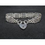 Vintage silver 4 bar bracelet with lock and chain London 1979 14.5g