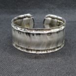 Silver bangle 24g