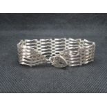 6 bar gate bracelet in silver with lock