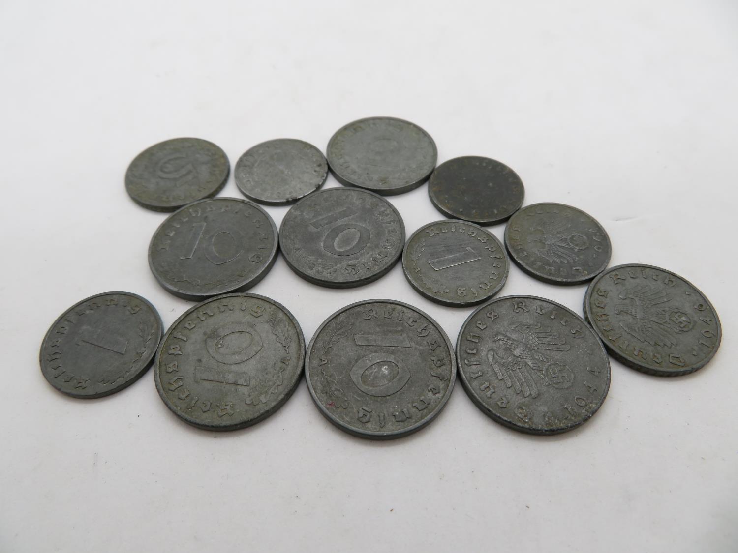 13x WWII German zinc coins - Bild 2 aus 2