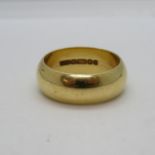 18ct gold chunky wedding band size K +.5 8g