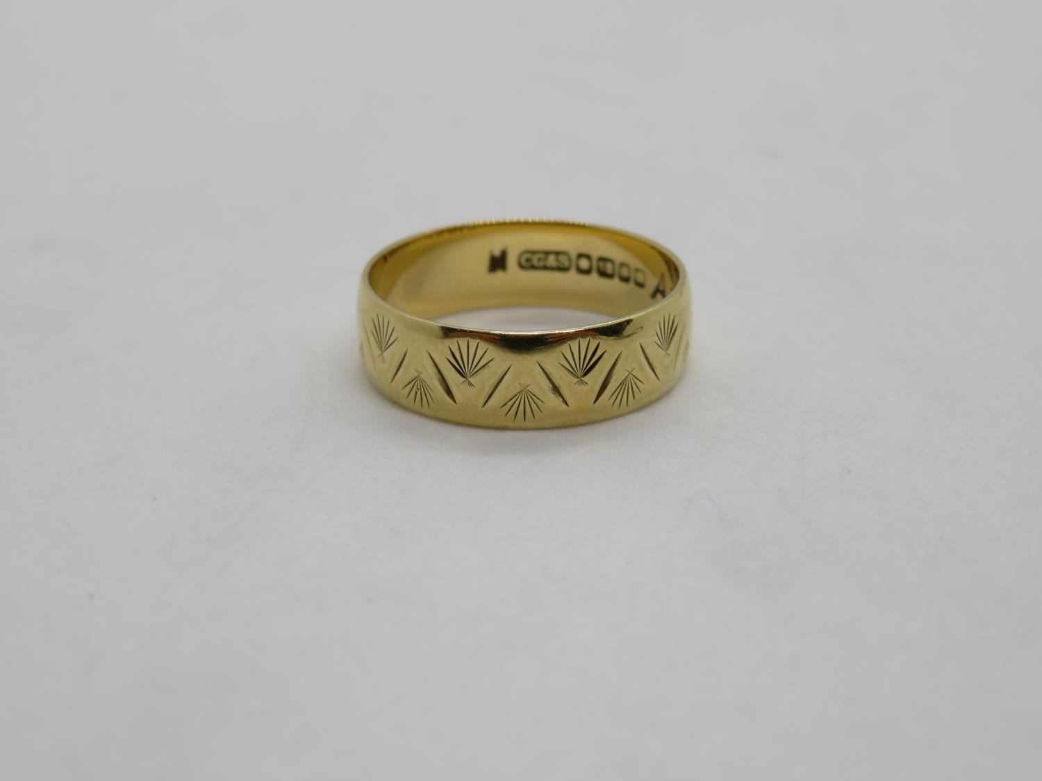 18ct gold size N ring 3.6g