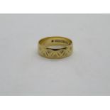 18ct gold size N ring 3.6g