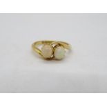 18ct gold and double opal twist ring size R 3.9g boxed