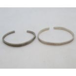 2x silver bracelets 58g