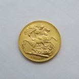 Good condition 1913 full sovereign