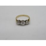 9ct gold and CZ ring 2.7g size N