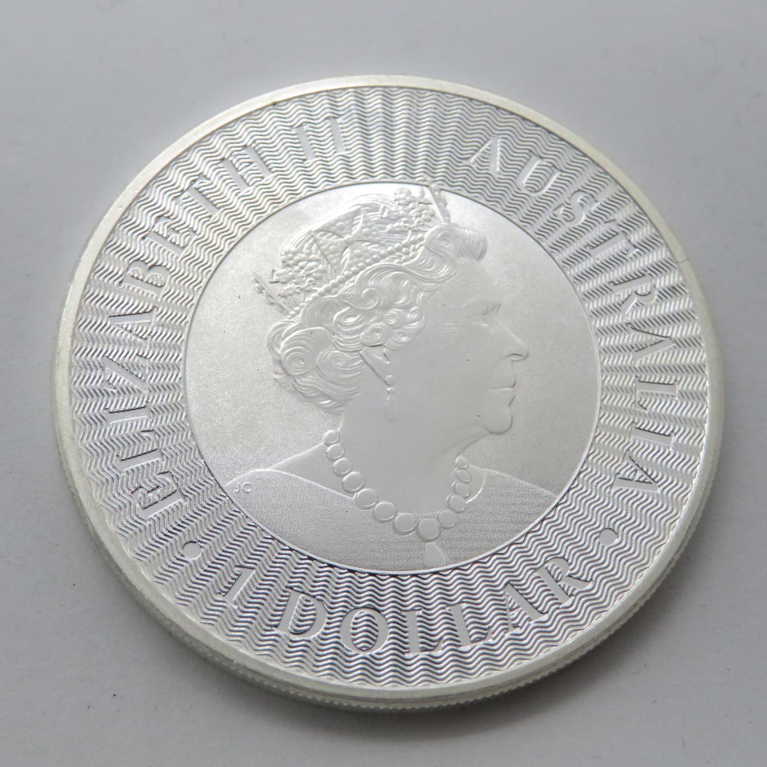 Australian Kangaroo 1oz 999 2020 silver coin - Image 2 of 2