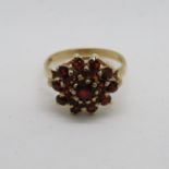 HM 9ct gold cluster ring with garnets 3.2g size N