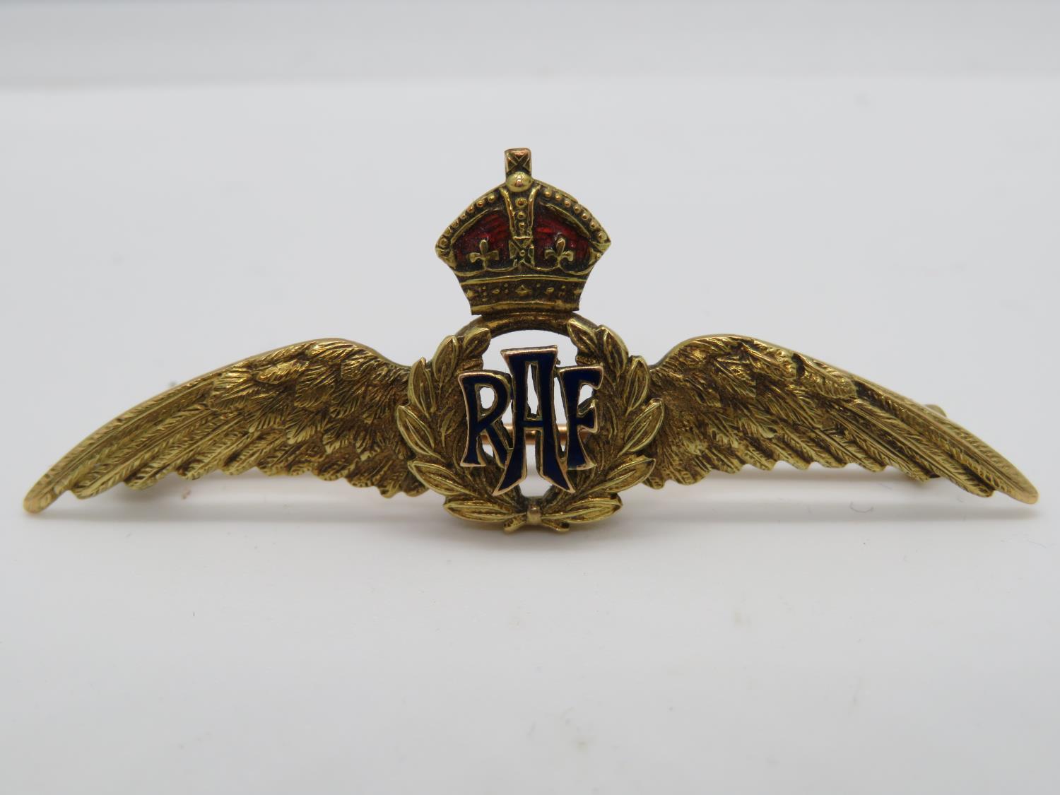 Large 9ct RAF sweetheart brooch. 5.7g boxed - Image 2 of 3