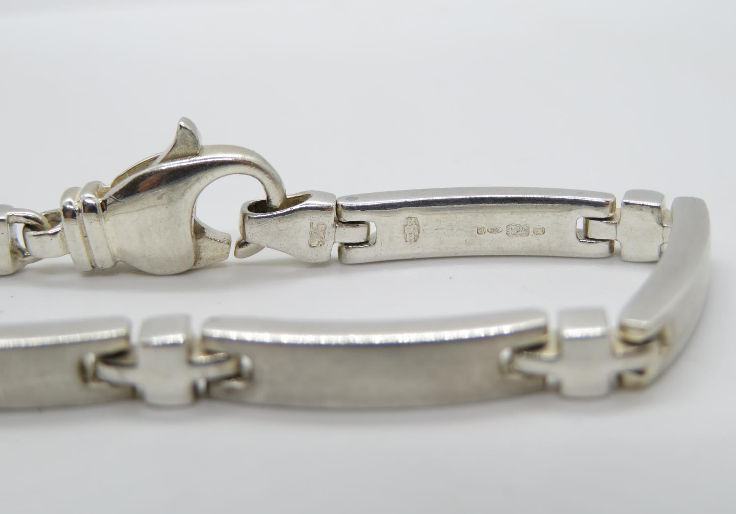 HM modern silver bracelet matt finish. 7.75" 18.7g - Image 2 of 2