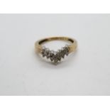 9ct gold diamond with .25cts size V ring 2.7g