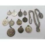 Large collection of St. Christopher's and chain 38g