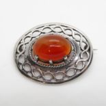 Large Scottish Celtic Infinity design brooch with agate stone stamped Sterling Scotland 1.5" x 1.5"