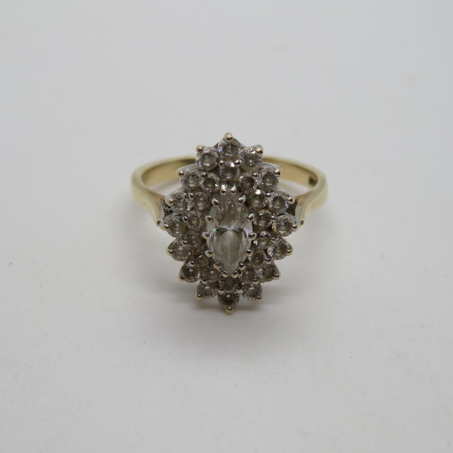 4g size P gold and CZ ring - Image 2 of 3