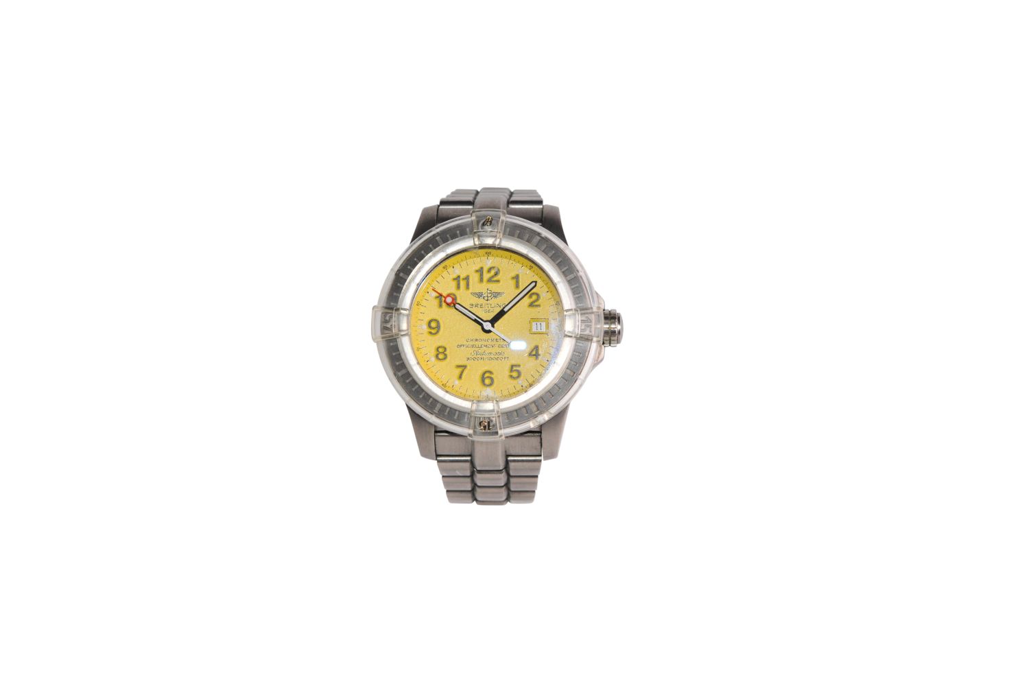 Breitling Avenger II Seawolf45mm steel watch with automatic movement cobra yellow dial with steel