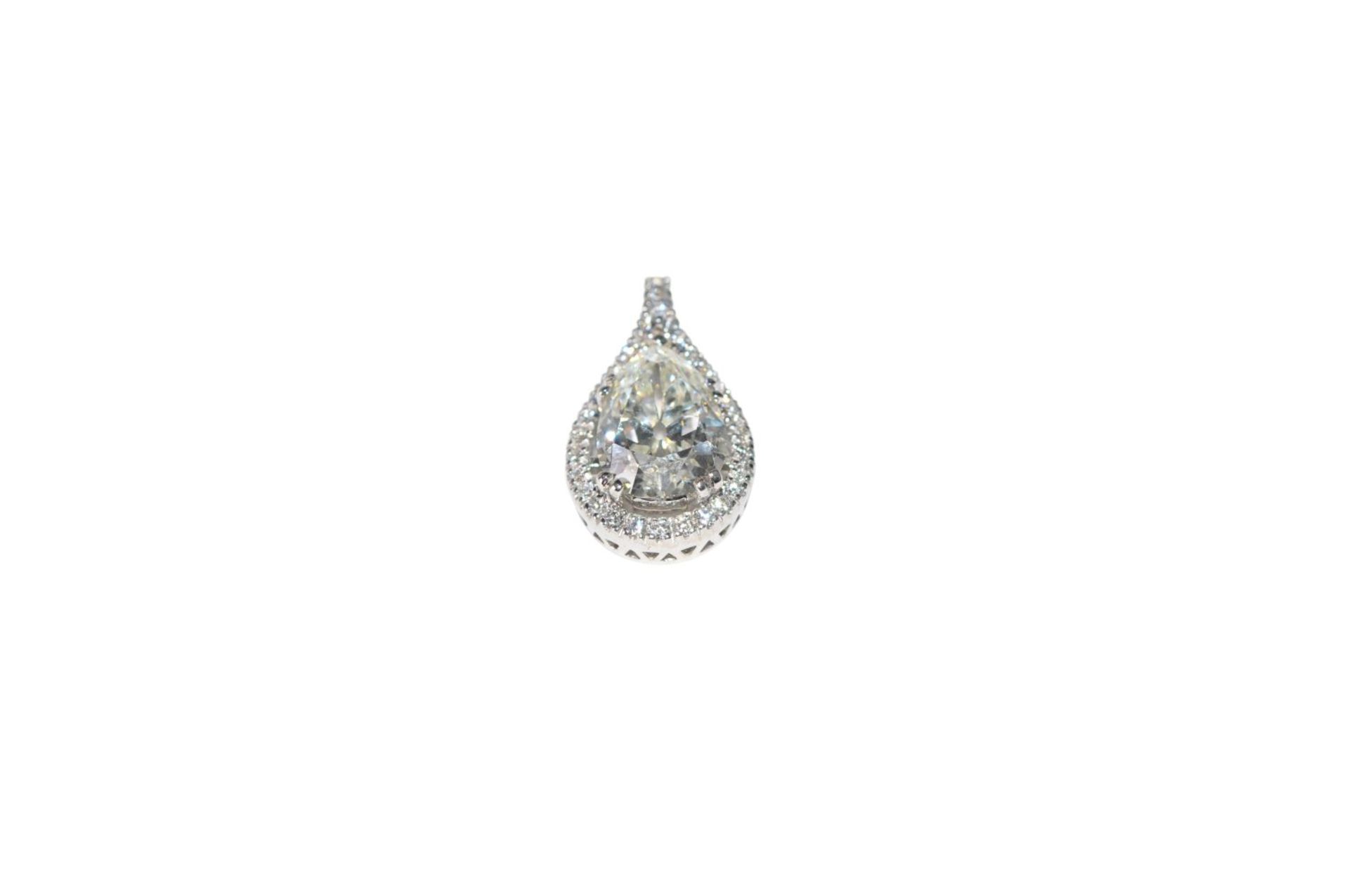 Diamond pendant18kt white gold Pendant with a drop-cut diamond approx. 3 ct, and brilliants total - Bild 4 aus 4