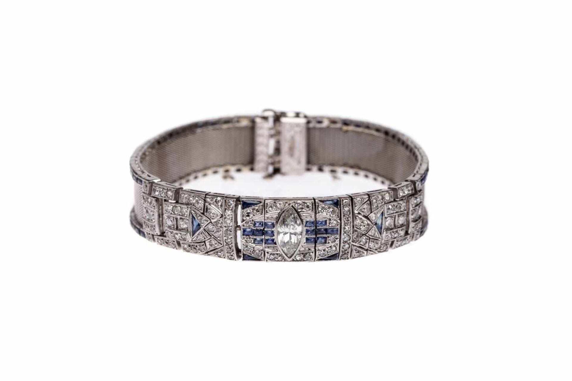 BraceletPlatinum Bracelet 950 /000fine, with a marquise cut diamond approx. 0.6 ct, and octagonal