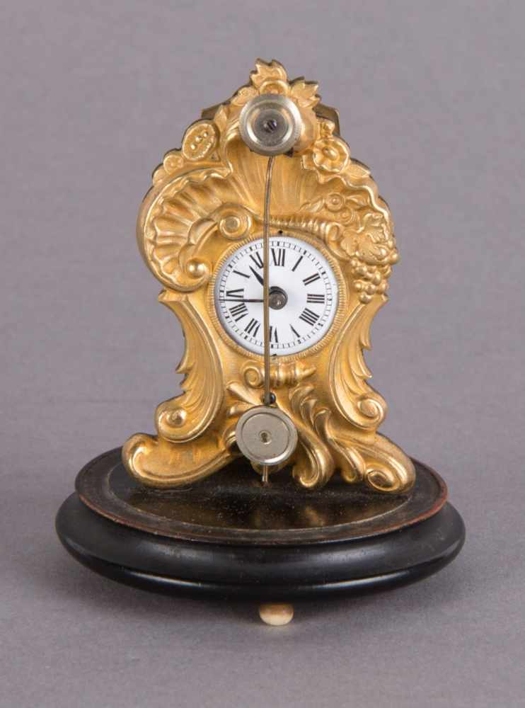 Zappler with Glas CubeFidget Clock around 1835 H 6.5 x W 4 x D 1.5 cm Fire-gilded brass case, - Image 4 of 4