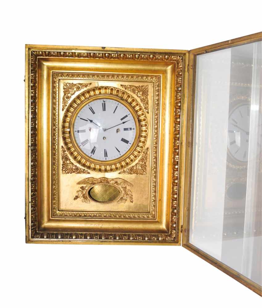 Viennese frame clockDecorative Viennese frame clock in gold-plated wooden frame with 4/4 striking - Image 3 of 5